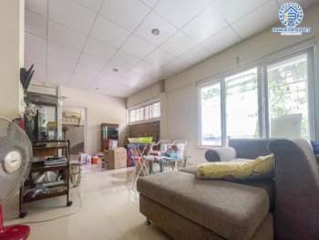 *****ทาวน์เฮ้าส์มือสอง 3 ชั้น ม.ภุมรินทร์ พหลโยธิน72 หลังมุม บนเนื้อที่ 37 ตร.ว. ฟังก์ชัน 5 ห้องนอน 4 ห้องน้ำ 2 ที่จอดรถ แถมฟรี! 3 เครื่องปรับอากาศ 7 เครื่อง และปั๊มน้ำ 1 เครื่อง ทำเลดีมาก เชื่อมต่อ ถ.พหลโยธิน, ถ.รังสิต-ปทุมธานี ใกล้ห้างเซียร์รังสิต ฟิวเจอร์พาร์ครังสิต และรถไฟฟ้าสายสีแดงเข้ม "สถานีหลักหก"